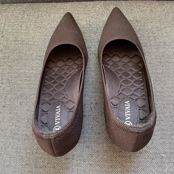 VIVIAIA Deborah Pointed-Toe Stress Free Wedge Heels - Picture 6 of 8